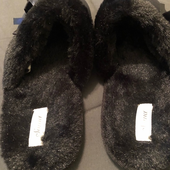 Soma Slippers - Picture 3 of 4